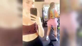 KYLIE JENNER exciting onlyfans sex mov leaks mega pack part 1