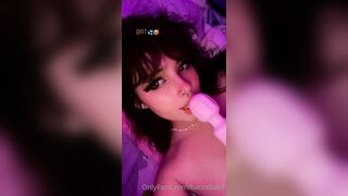 Fresh Sara Belle onlyfans sex stream part 3