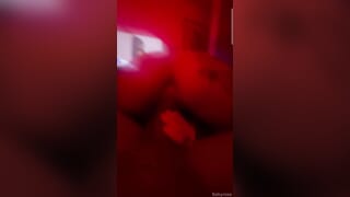 Rose balenciaga metiendose un vergon